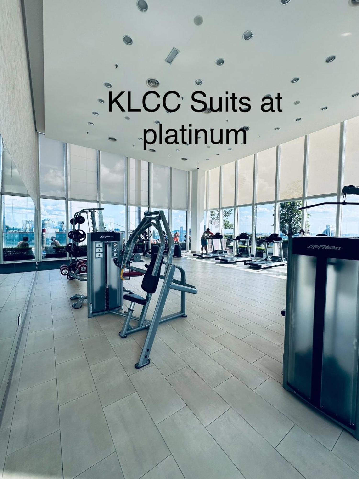 Klcc Suites At Platinum Kuala Lumpur Exterior photo